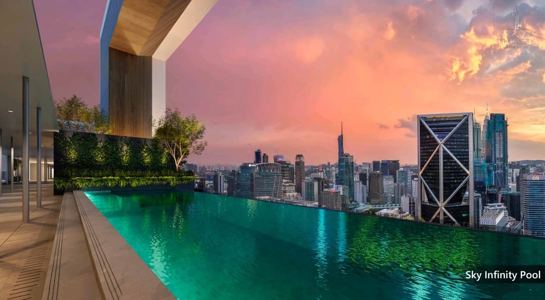 Sky Infinity Pool